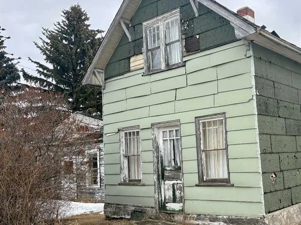 5035 W 50th St, Innisfree, AB T0B 3T0