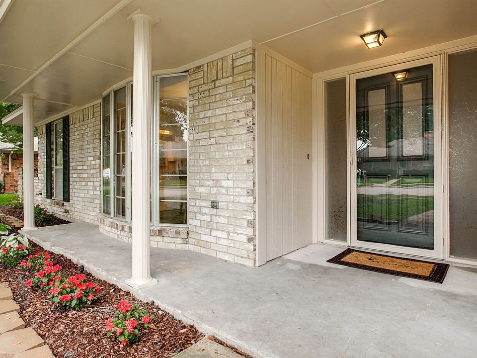 1st image of 4618 Burdock Dr