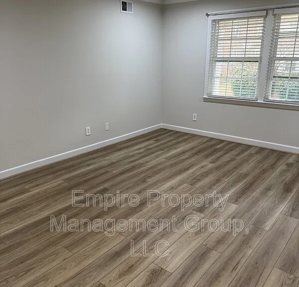 1700 Dalloz Rd #D — Photo 10