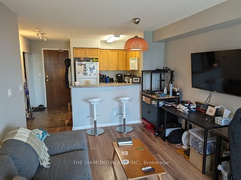 9 Michael Power Pl #610 — Photo 3