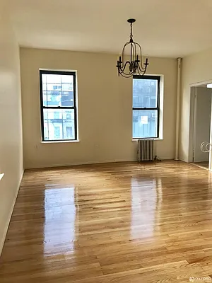 Rented by Oxford Property Group | media 58