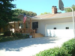 814 Kennedy St, Burlington, KS 66839