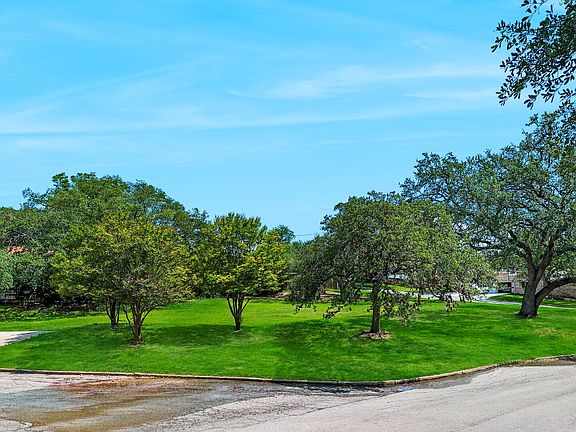 5th image of 521 Canterbury Hill LOT 6&7