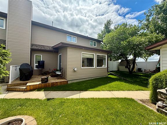 5th image of 626 4th Avenue W
