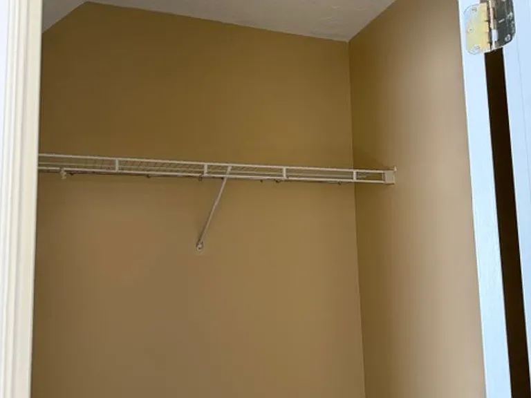 1832 Heathers Way — Photo 10