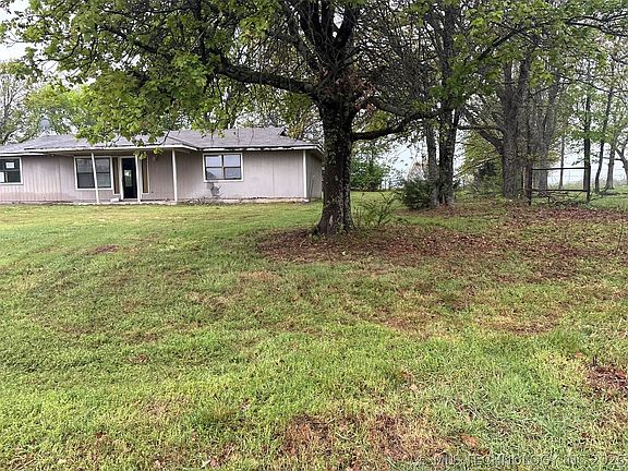 3rd image of 9357 N 547th Rd