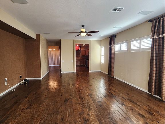 5th image of 4136 Sprints Race Ave