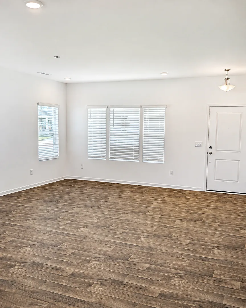 New Construction 4bd/2.5bth Home Locust Nc- Available September 2026 — Photo 2