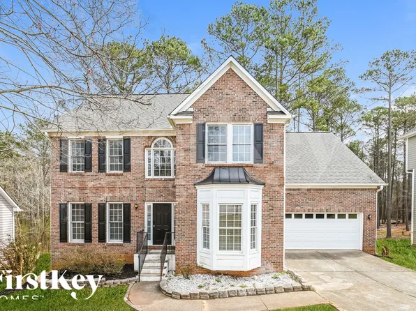 6882 Waters Edge Dr, Stone Mountain, GA 30087