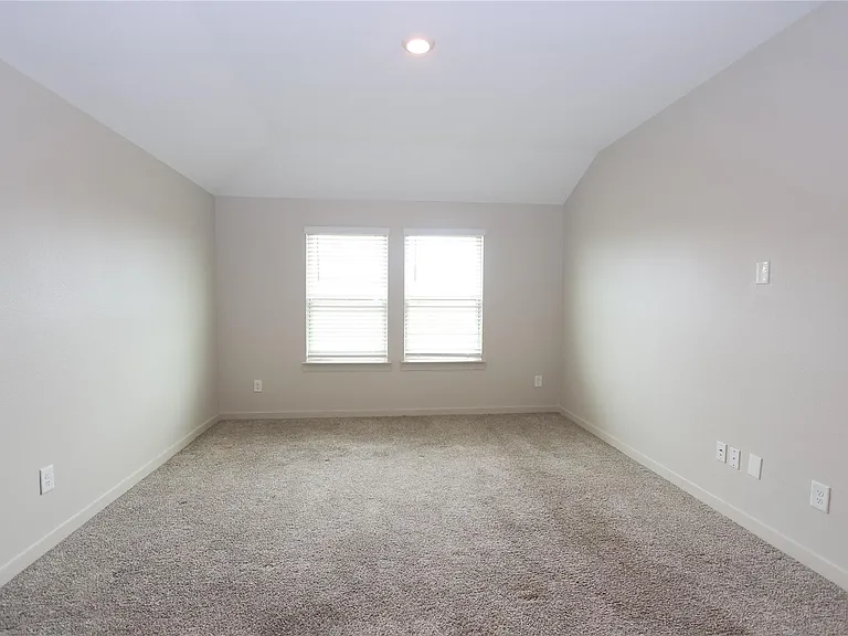 8215 Brahman Ln — Photo 11