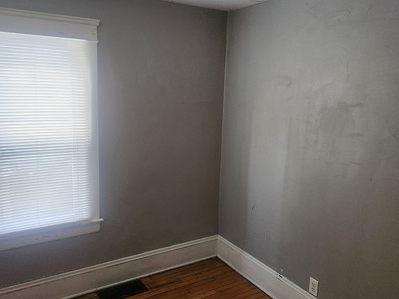 4th image of 6726 Worley Ave APT 4