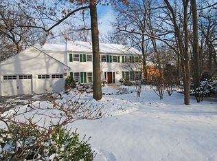 979 Buena Rd, Lake Forest, IL 60045