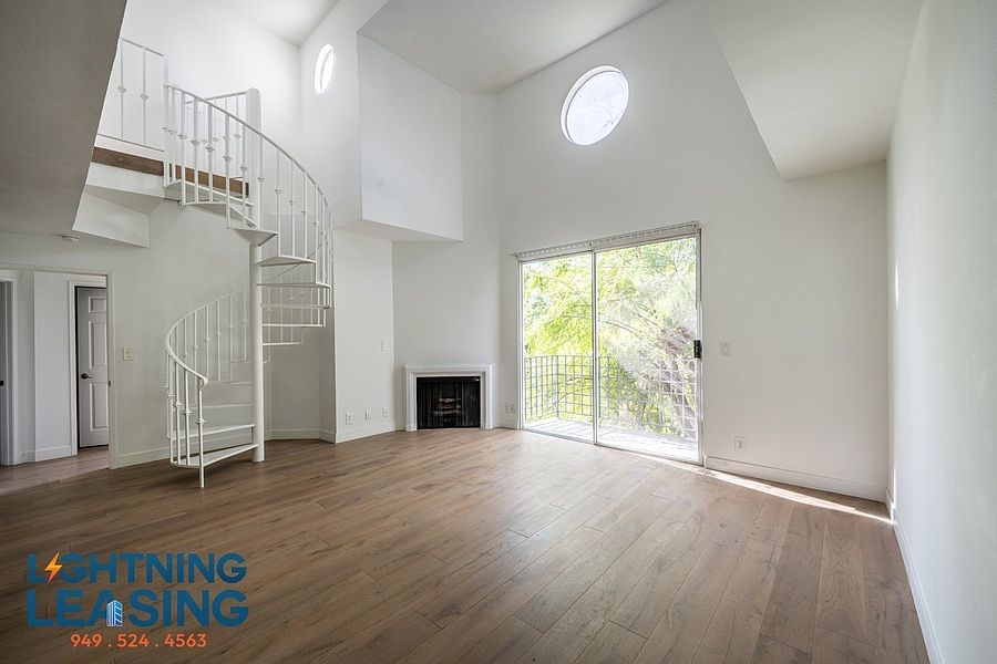 1st image of 884 Palm Ave #5/3-302D