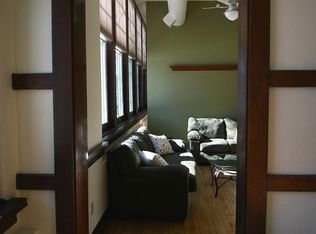 715 B Ave E APT 3, Oskaloosa, IA 52577