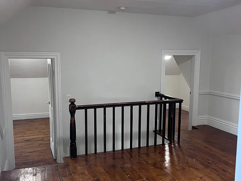 22156 Leslie St — Photo 16