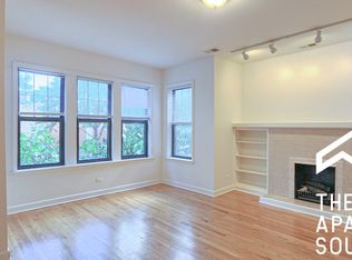 832 Seward St APT 1, Evanston, IL 60202