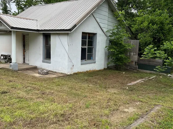 1220 N 40th St W, Muskogee, OK 74401
