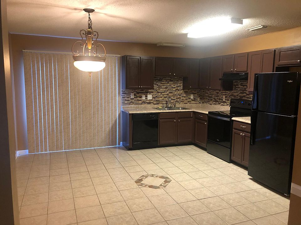 1st image of 7658 Ginder Ct