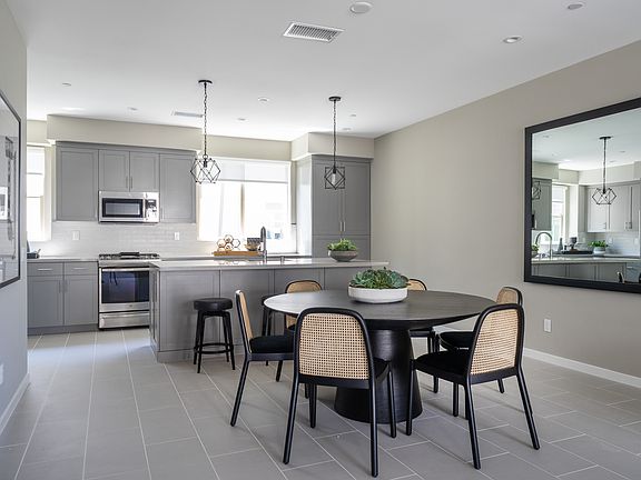 3rd image of 17822 Gillette Ave #Mbpxh