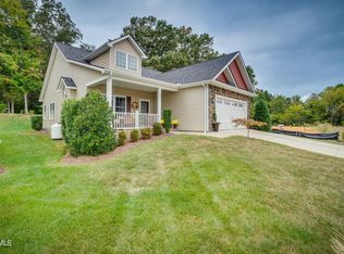 277 Piper Gln, Johnson City, TN 37615