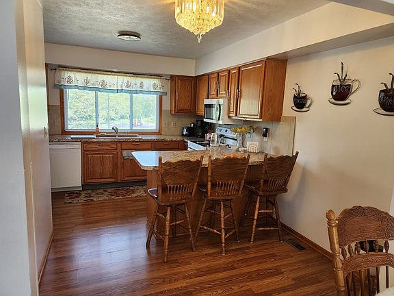 5th image of 5209 W Leighton Ave