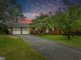 620 Old Farm Rd, Luray, VA 22835