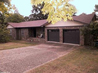 12401 Rivercrest Dr, Little Rock, AR 72212