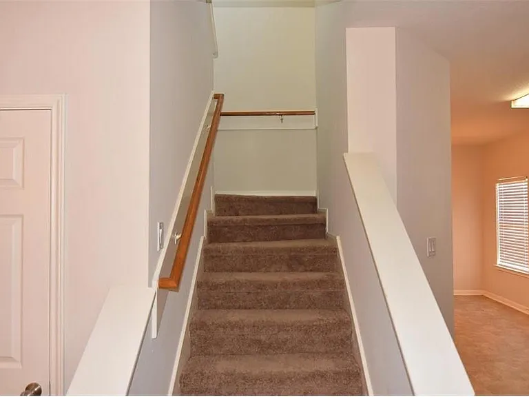 6702 Albion Crescent Dr — Photo 4
