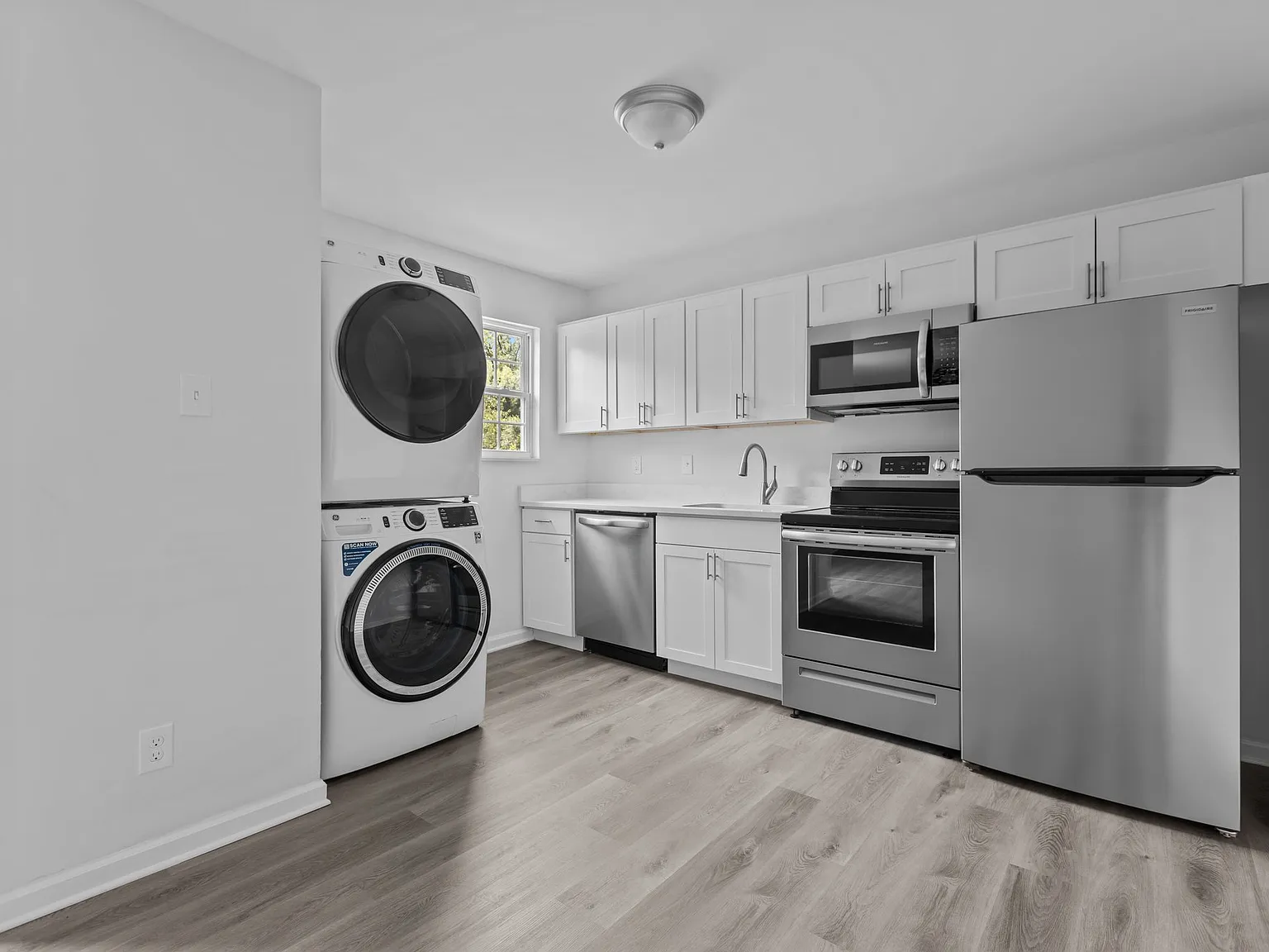 2 bed, 750 sqft, $1,125 — Photo 3