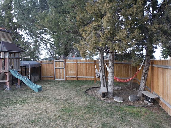 5th image of 1668 Kearney St