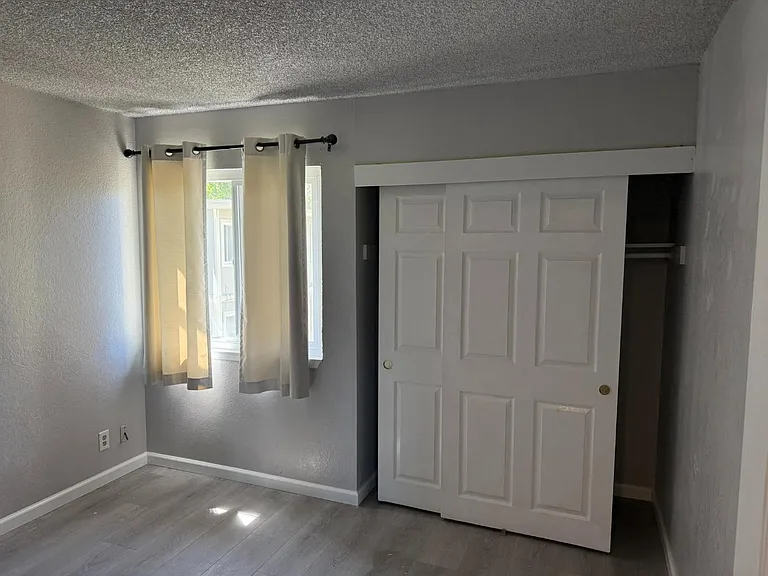724 Northfield Dr #A — Photo 9