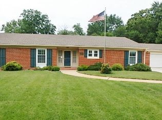 2817 SW Burlingame Rd, Topeka, KS 66611