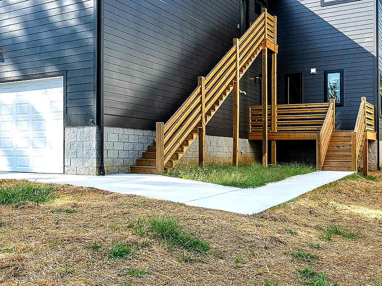 306 Pullen Ave — Photo 10