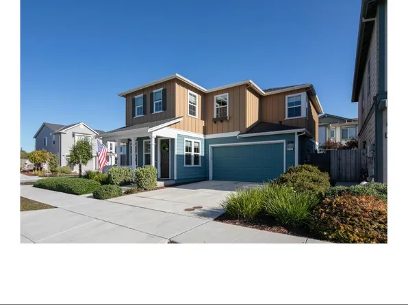2762 Sea Glass Ave, Marina, CA 93933