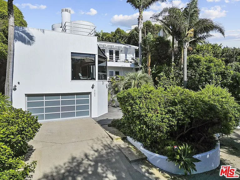 31833 Sea Level Dr — Photo 29