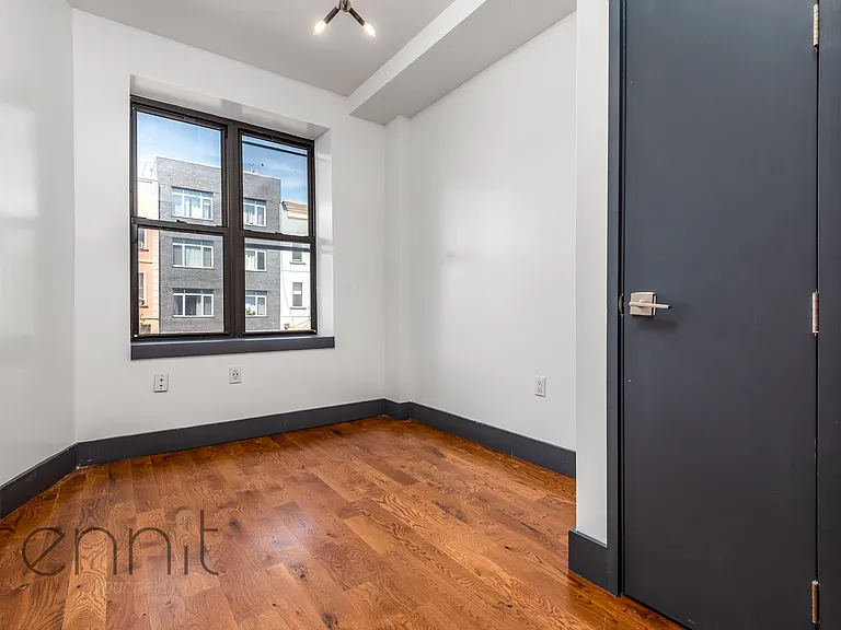 174 Knickerbocker Ave #3L — Photo 12