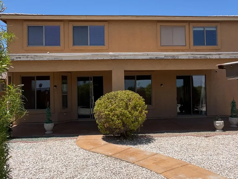 6037 S 30th Dr — Photo 15