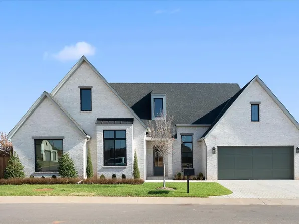 4016 Stone Hill Ln, Edmond, OK 73034