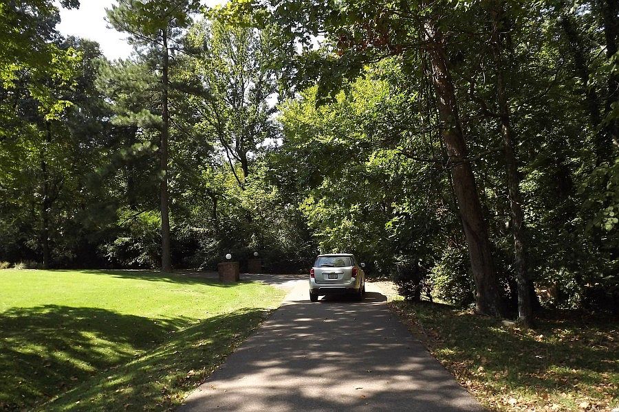 2nd image of 7430 Mimosa Dr