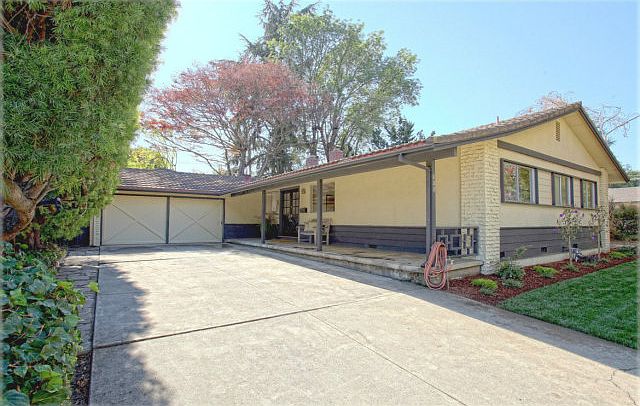 1st image of 888 Helena Dr