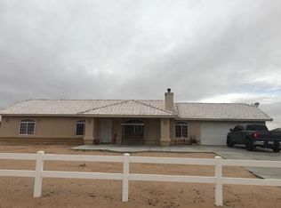 12522 Quinnault Rd, Apple Valley, CA 92308