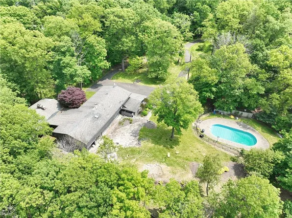 21 Timber Trail, Suffern, NY 10901
