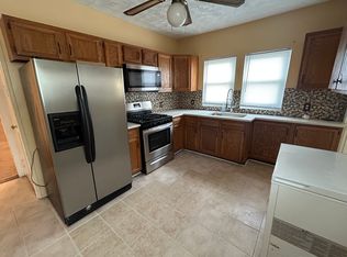 15 Moreland Ave, Trenton, NJ 08618