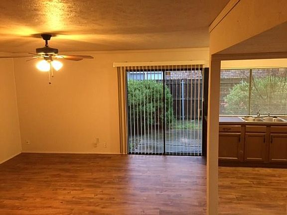 4th image of 2606 Madrid Dr