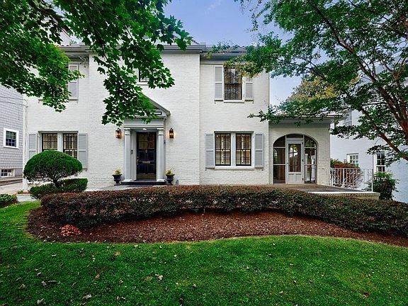 2nd image of 42 Camden Rd NE