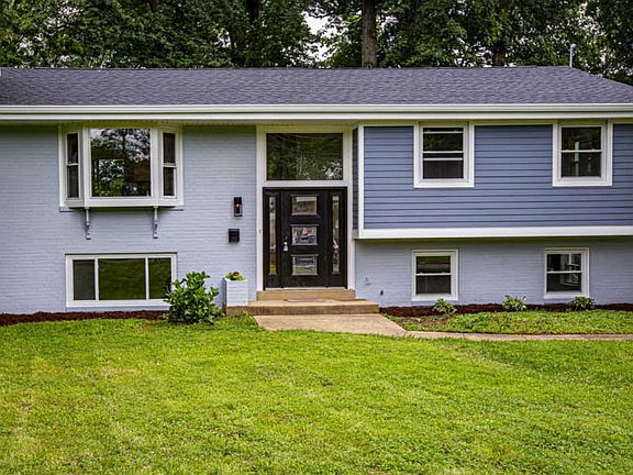 3rd image of 9226 Dellwood Dr