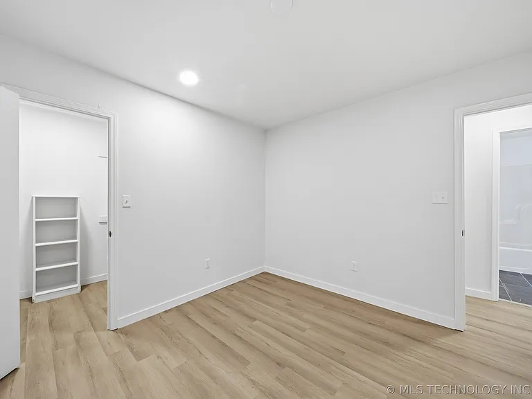 6360 S 29th West Pl — Photo 17