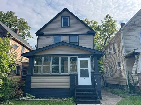 695 E 157th St, Cleveland, OH 44110