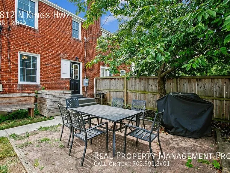 5812 N Kings Hwy — Photo 24