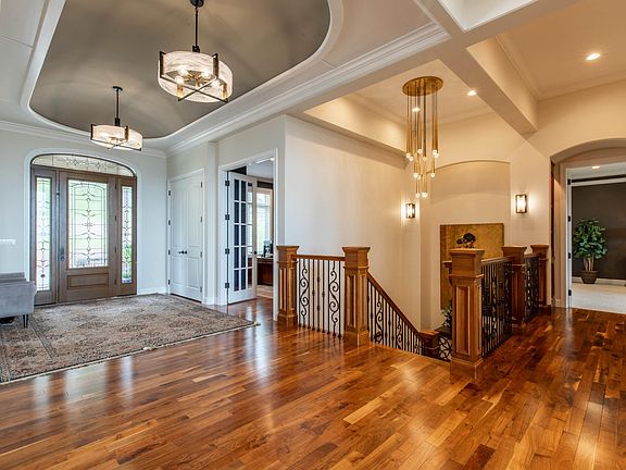 4th image of 2740 Skyline Dr